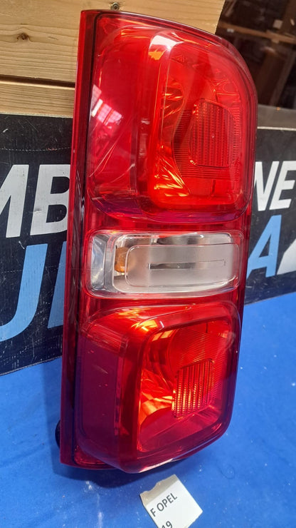F Opel 19 Fanale posteriore sinistro Opel Vivaro Peugeot Expert Citroen Jumpy