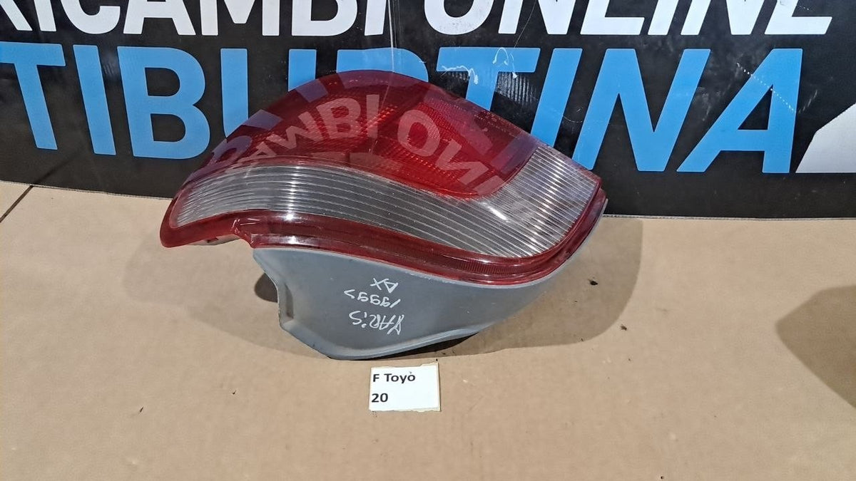 F Toyo 20 Fanale posteriore destro Toyota yaris  1999 2003