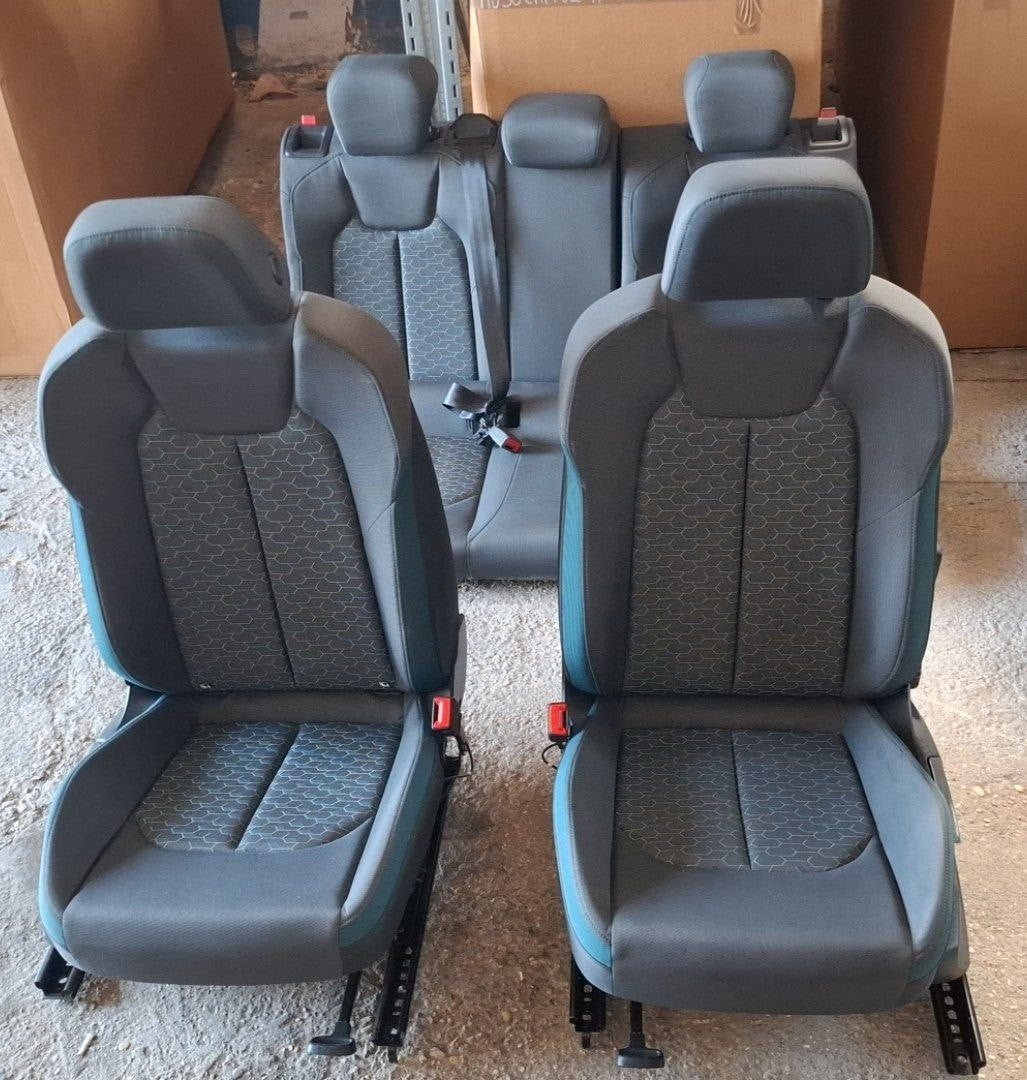 Tappezzeria in stoffa grigia e blu audi A1 senza airbag sedile 2020 in poi
