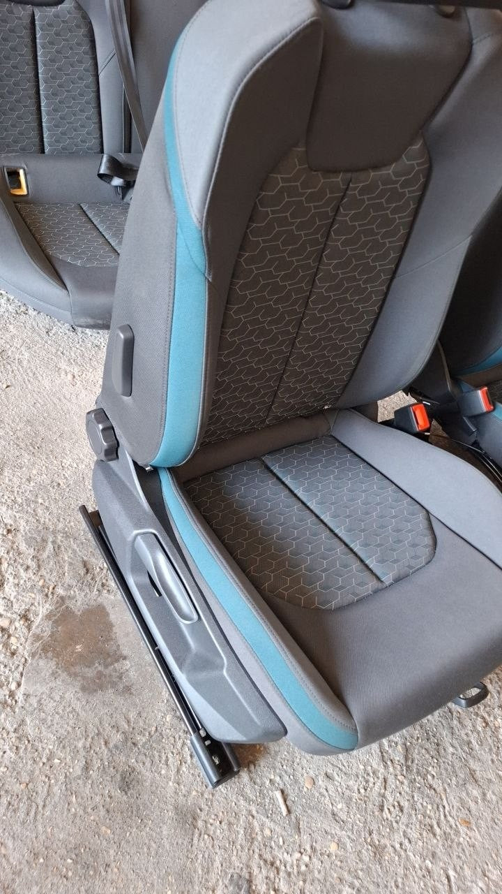 Tappezzeria in stoffa grigia e blu audi A1 senza airbag sedile 2020 in poi