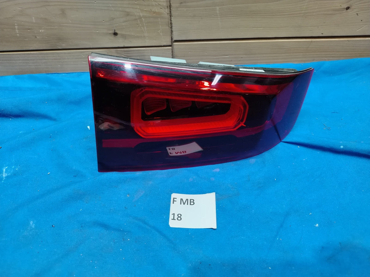 F MB 18 - Fanale posteriore stop interno sinistro led Mercedes Benz GLB X247