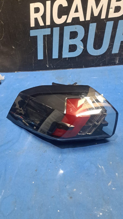 F Peu 30 Fanale stop posteriore sinistro Peugeot 2008 anno 2019 in poi
