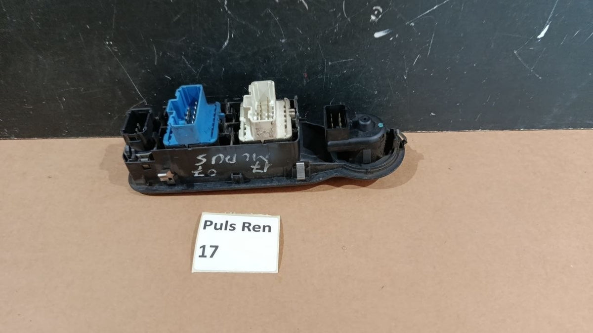 Puls Ren 17 - Pulsantiera  Anteriore Sinistra Renault Modus 2008 2013