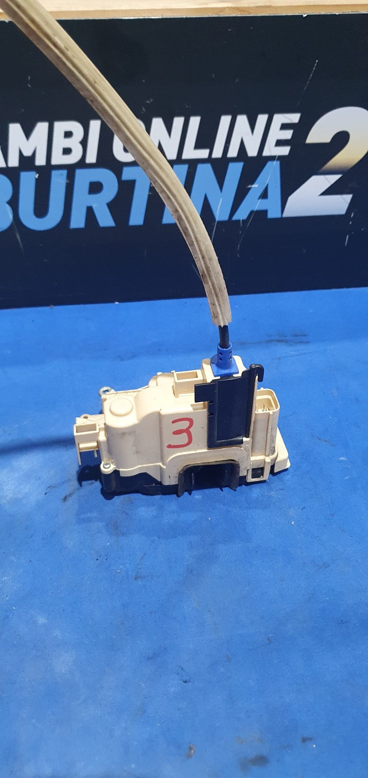 Ser 3 - Serratura elettrica Fiat Panda dal 2012 anteriore destra
