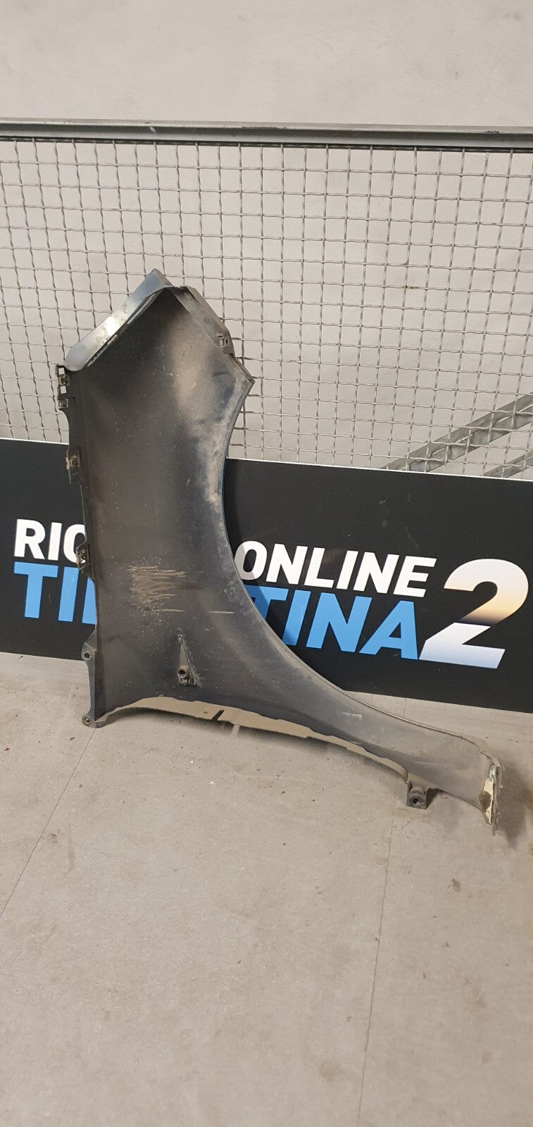 Parafango Anteriore Renault Megane sinistro dal 2005