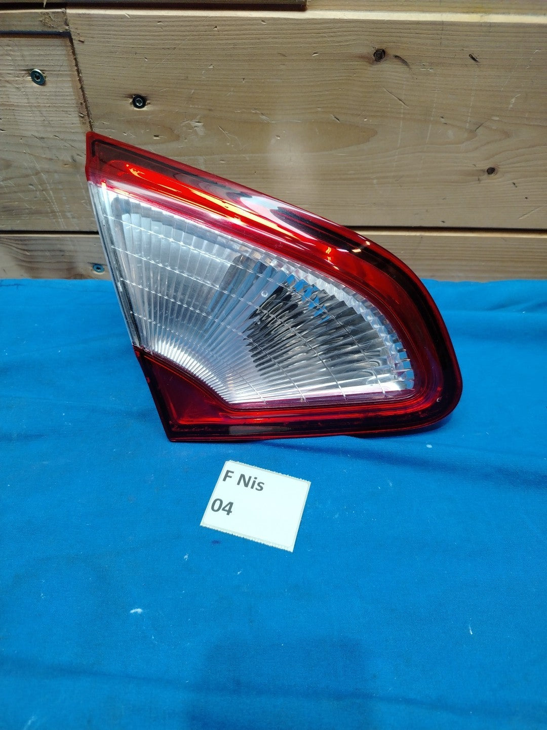 F Nis 04 Fanale posteriore interno Sinistro Nissan Qashqai Restyling dal 2010