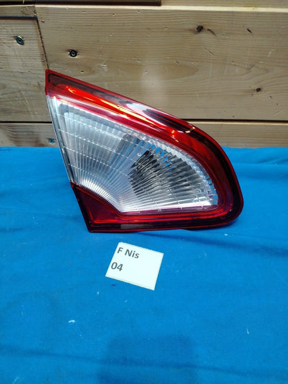 F Nis 04 Fanale posteriore interno Sinistro Nissan Qashqai Restyling dal 2010