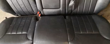 MERCEDES ML W164 TAPPEZZERIA IN PELLE NERA CON SEDILE LATO PASSEGGERO DA CUCIRE