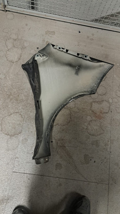 Par 16 Parafango anteriore sinistro Mercedes classe A W169 dal 2004 in poi