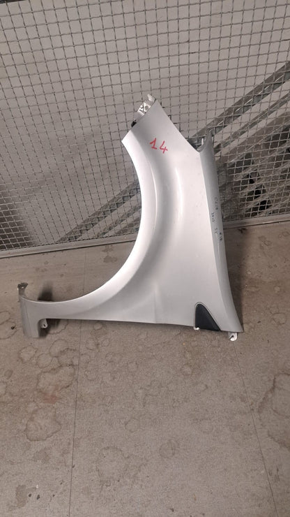 Par 14 parafango anteriore sinistro Renault Clio III dal 2010 cerchio 16