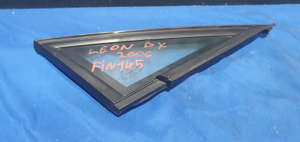 Fin 145 - Lunotto vetro fisso Seat Leon 2006 anteriore destro