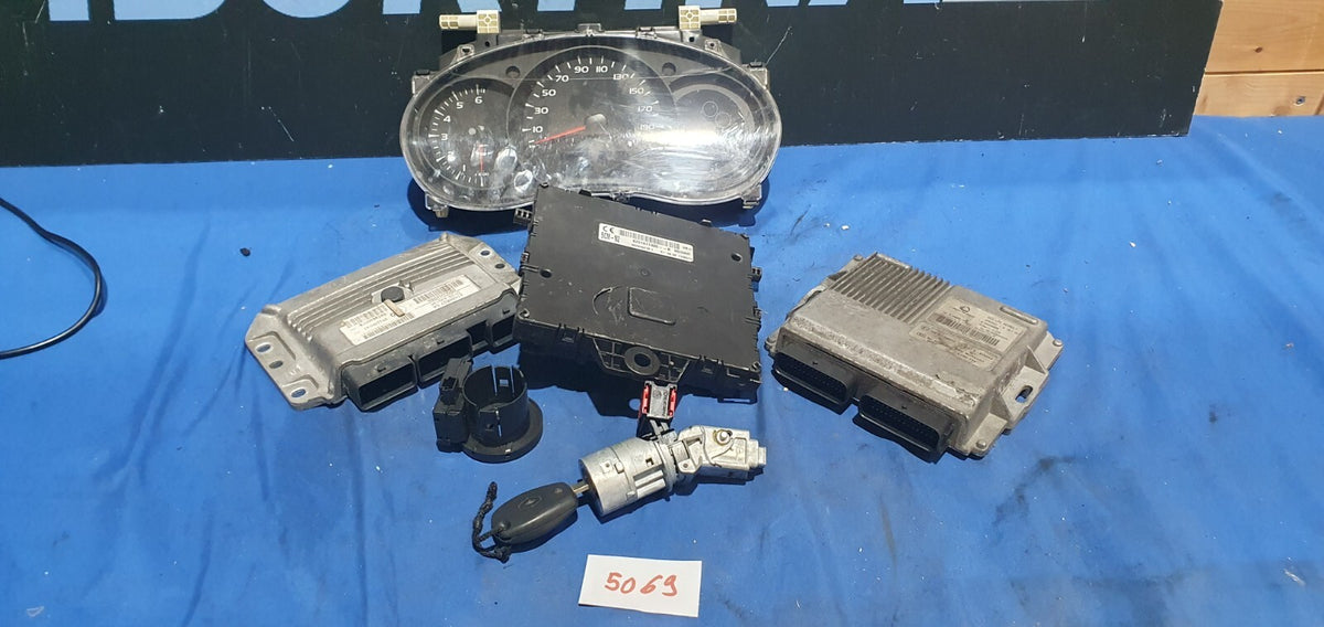 Kit accensione elettronica Chiave senza blocchetto Renault Kangoo 1.4