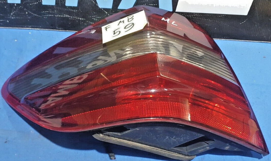 Fanale Posteriore sinistro Mercedes ml W164