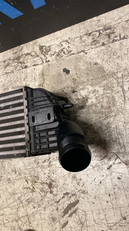 Intercooler Peugeot 508 1.6D Anno 2013 Numero oggetto i5019