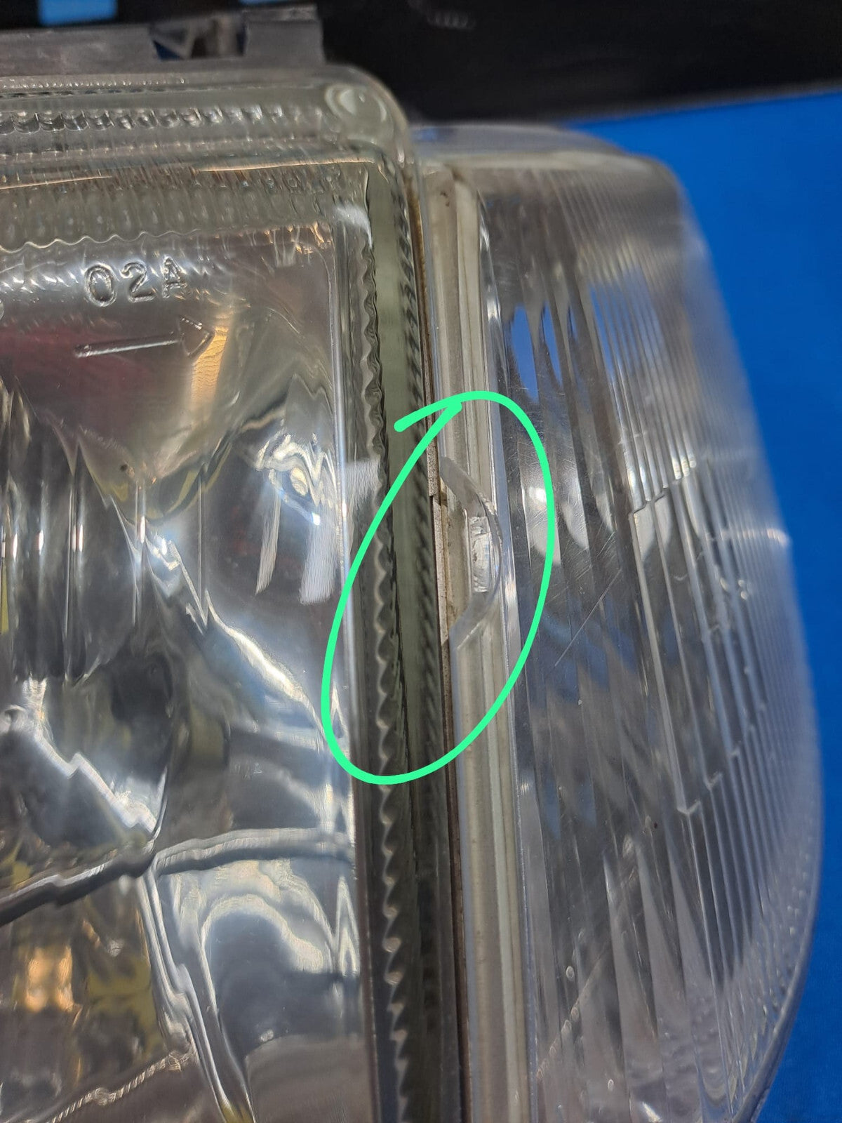 Fanale Faro  anteriore sinistro Citroen Saxo 1998 in poi