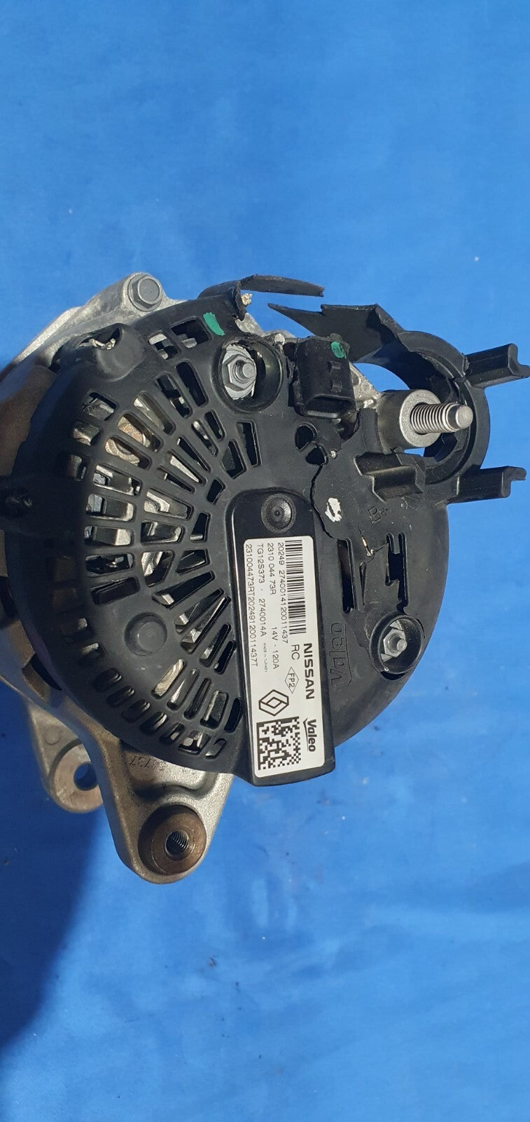 Alternatore Dacia duster 1.0 B Valeo 14v 120A 2740014a con difetti