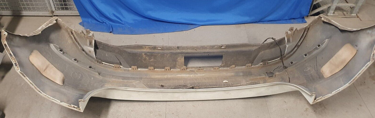 Paraurti posteriore Volkswagen Golf VII