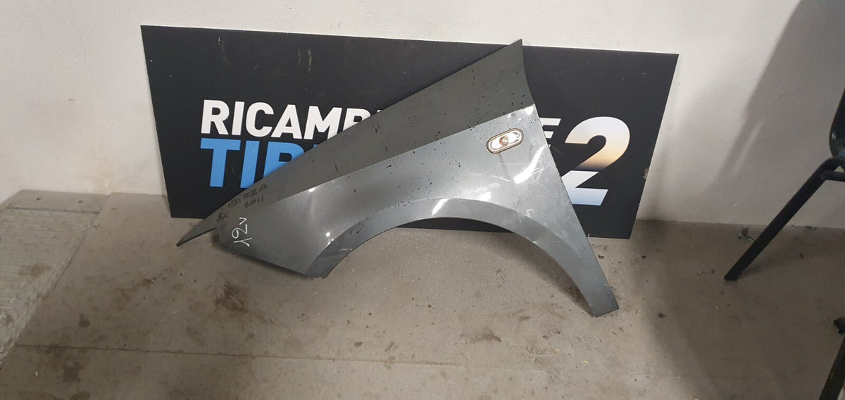 Parafango Anteriore Seat ibiza sinistro 2011