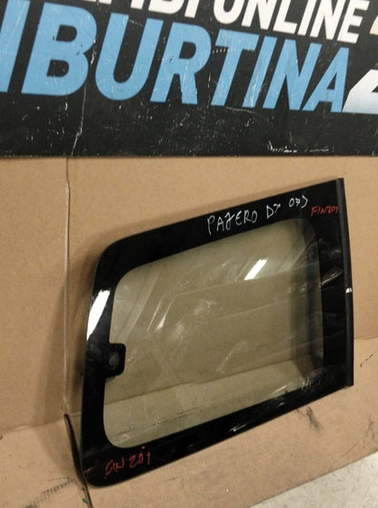 Fin201 vetro apribile posteriore destro Mitsubishi Pajero 5 porte 2007 in poi