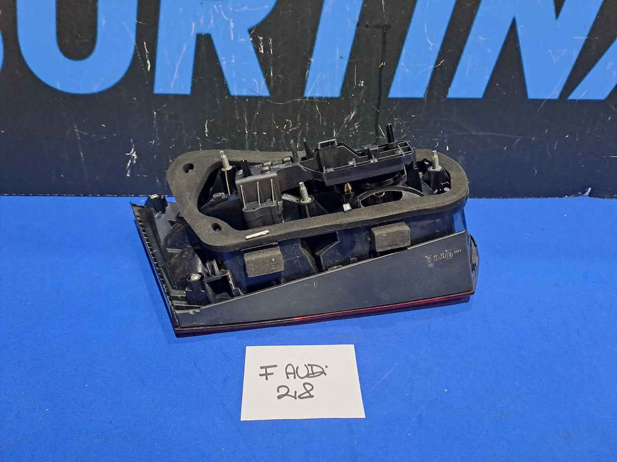 Fanale Posteriore interno destro Audi A3 2017 in poi 3 porte Coupé - F AUDI 28