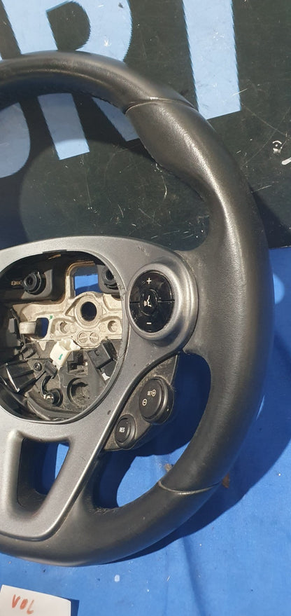 Vol 185 - Volante Smart 453