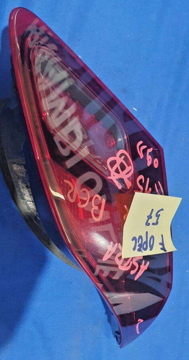 Fanale Posteriore sinistro Opel Astra berlina 2009