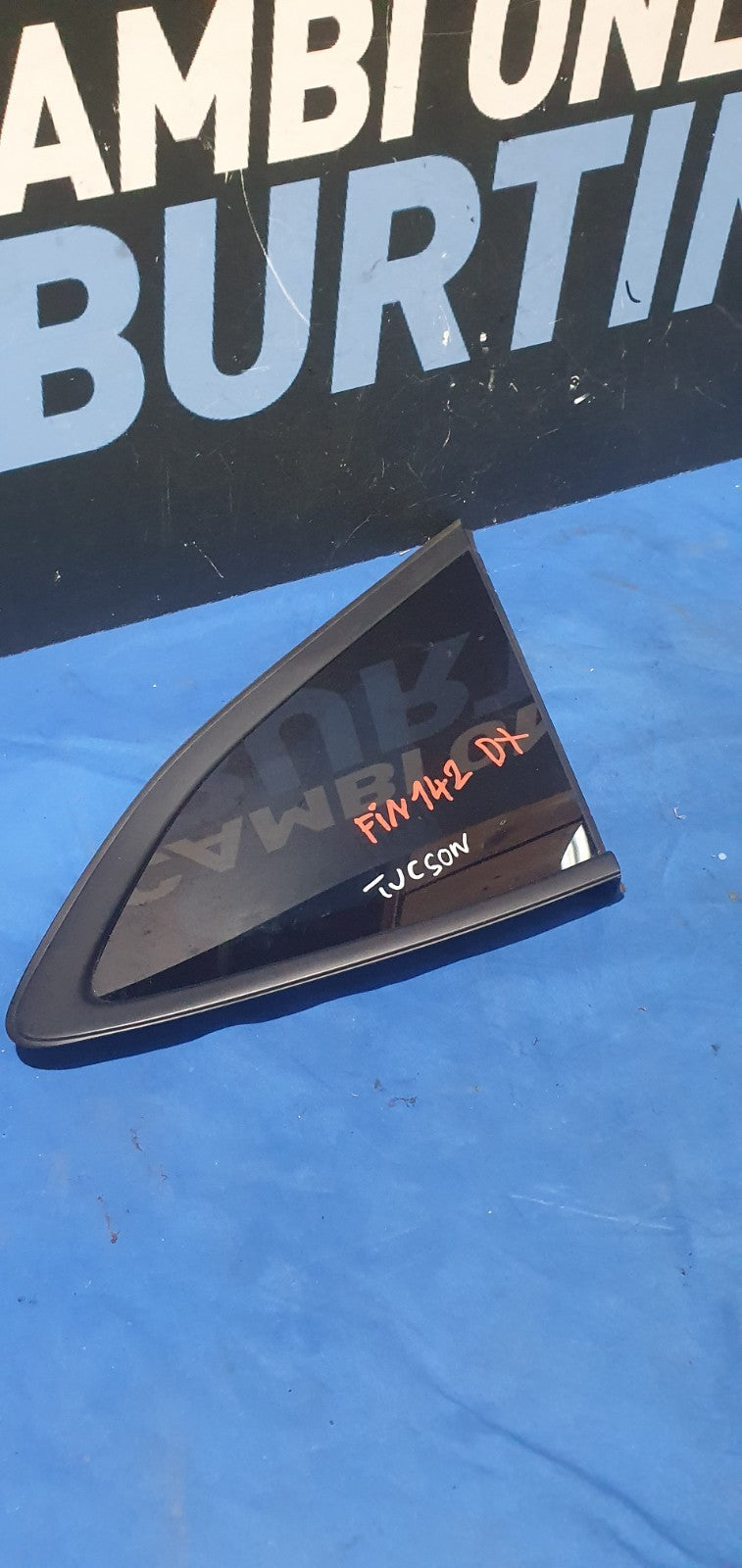 Fin 142 - Lunotto vetro fisso Hyundai Tucson posteriore destro