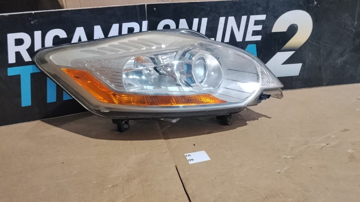 Fa 09 faro anteriore destro Ford Kuga dal 2008 al 2012 Xenon
