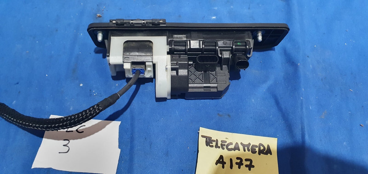 Maniglia e Telecamera retromarcia originale Mercedes GLE W167 A0997503500