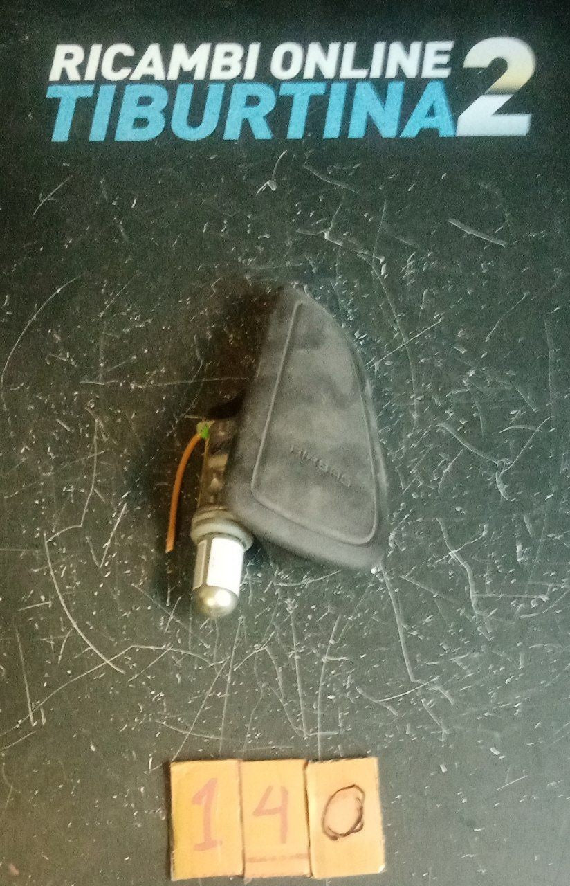 Airbag sedili  destra Opel tigra 1994 in poi Numero 140
