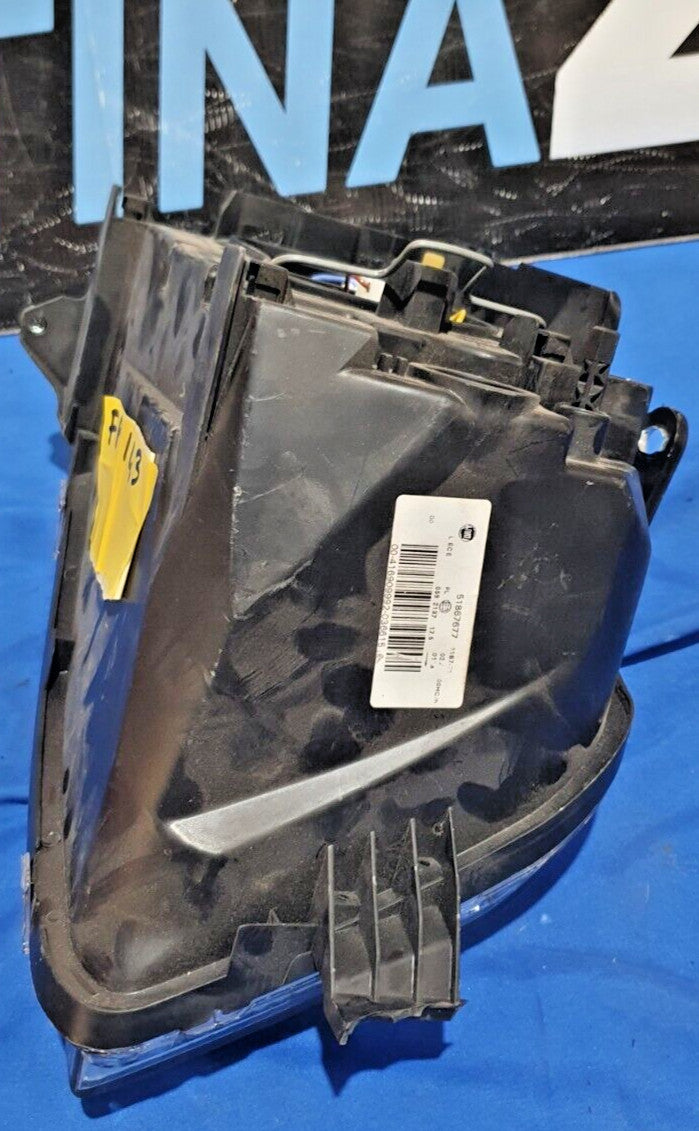 Faro Anteriore sinistro Fiat panda ATTACCO ROTTO