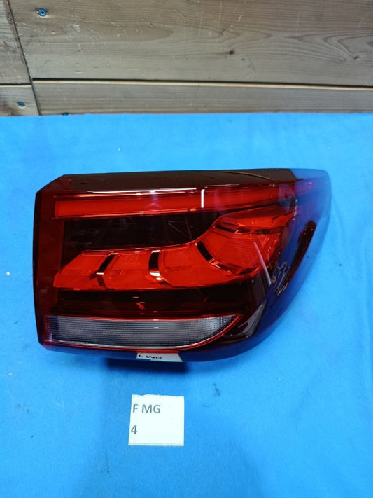 F MG 4 - Fanale posteriore stop esterno destro LED MG ZS 2020 2024  Originale