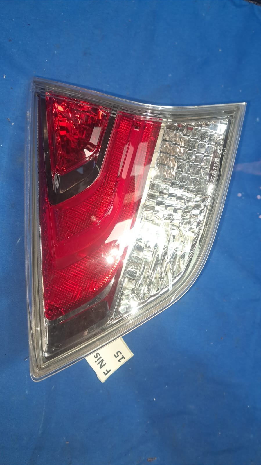 F Nis 15 Fanale stop posteriore interno destro Nissan X-trail dal 2014 in poi