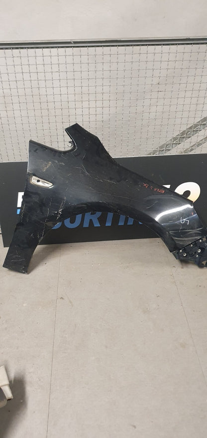 Parafango Anteriore Opel Astra J destro