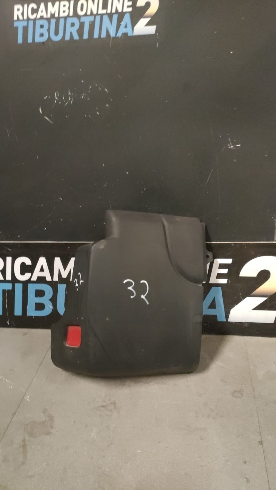 cantonale posteriore destro Renault master 2010 in poi can 32