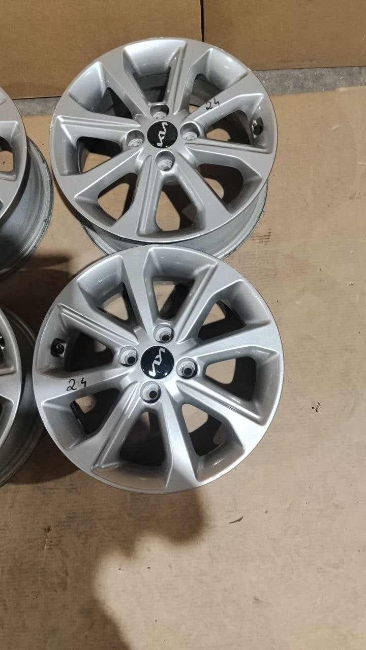 Cer 24 cerchi in lega Kia stonic 2022 R15 60jx15 Cod 52910-h8400