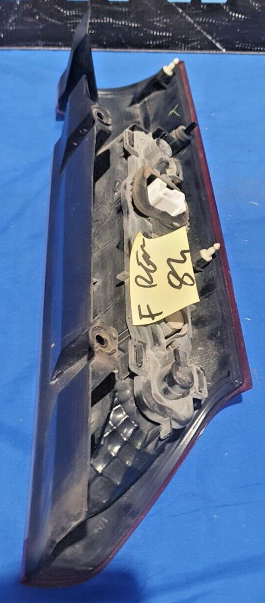 Fanale Posteriore sinistro Renault Kangoo 2015