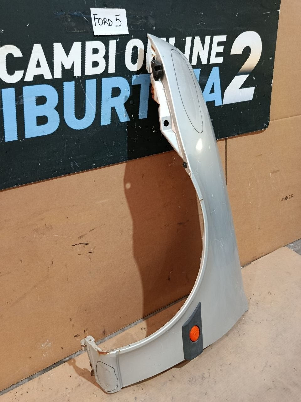 Par Ford 5 - Parafango Anteriore sinistro Ford Fiesta 4 restyling 1999 2002