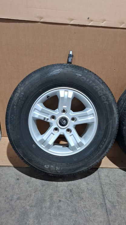 68 cerchi e gomme M+S kia sorento 245-70-16 tourador dot 3421 con 6,5mm