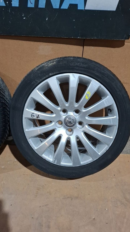 Cer 67 cerchi con gomme da cambiare opel insignia 245-45-18 gomme da cambiare