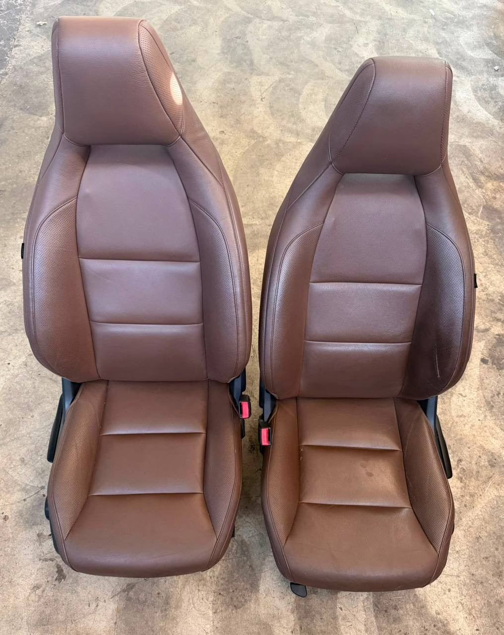 Tappezzeria completa Mercedes Benz GLA dal 2013 in Pelle Marrone