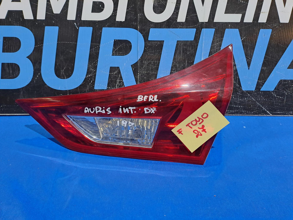 F Toyo 27 - Fanale posteriore Toyota Auris berlina interno Destro 2019 in poi