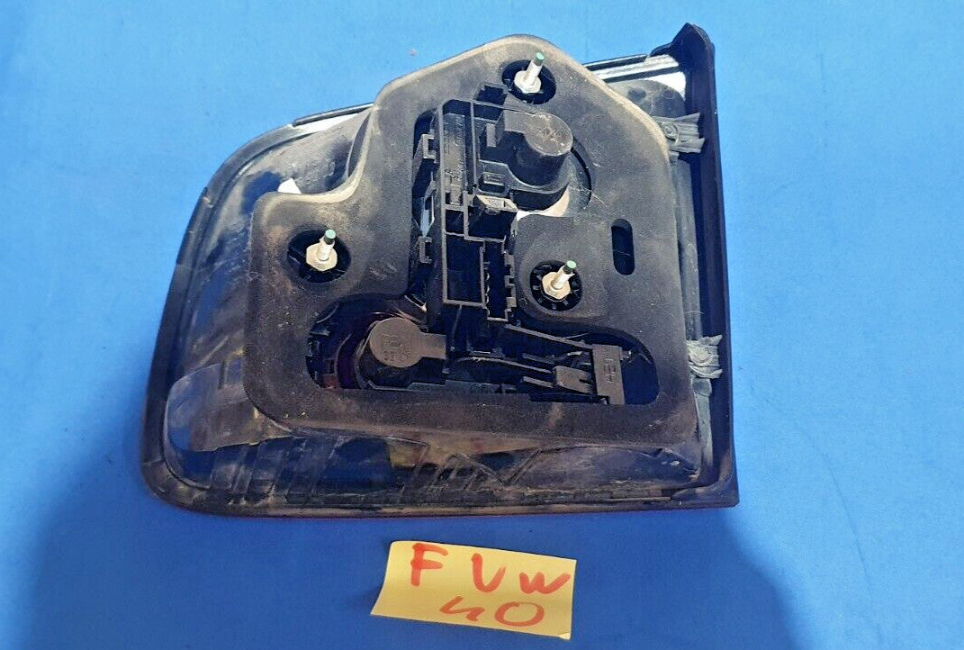 Fanale posteriore sinistro Volkswagen Touareg 2007