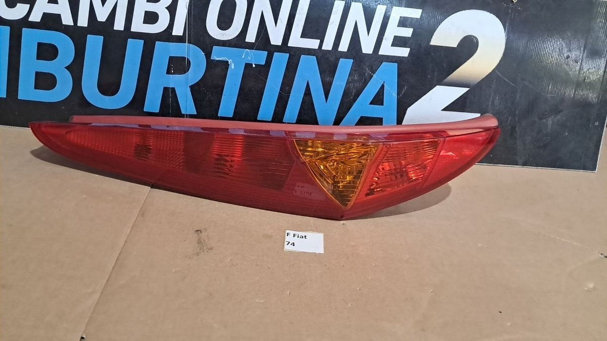 F fiat 74 Fanale posteriore 3 porte sinistro fiat punto