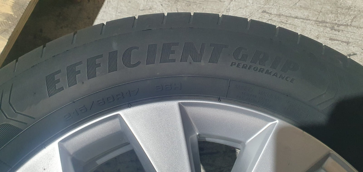 Cer 51 - Cerchi e gomme treno completo Renault Captur dal 2019