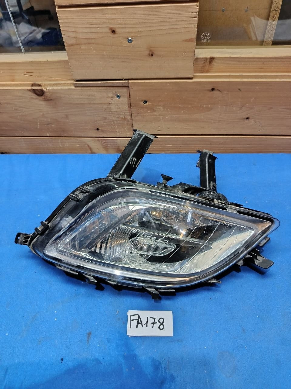 FA 178 - Fanale anteriore Fendinebbia senza portalampada sinistro Opel Astra J