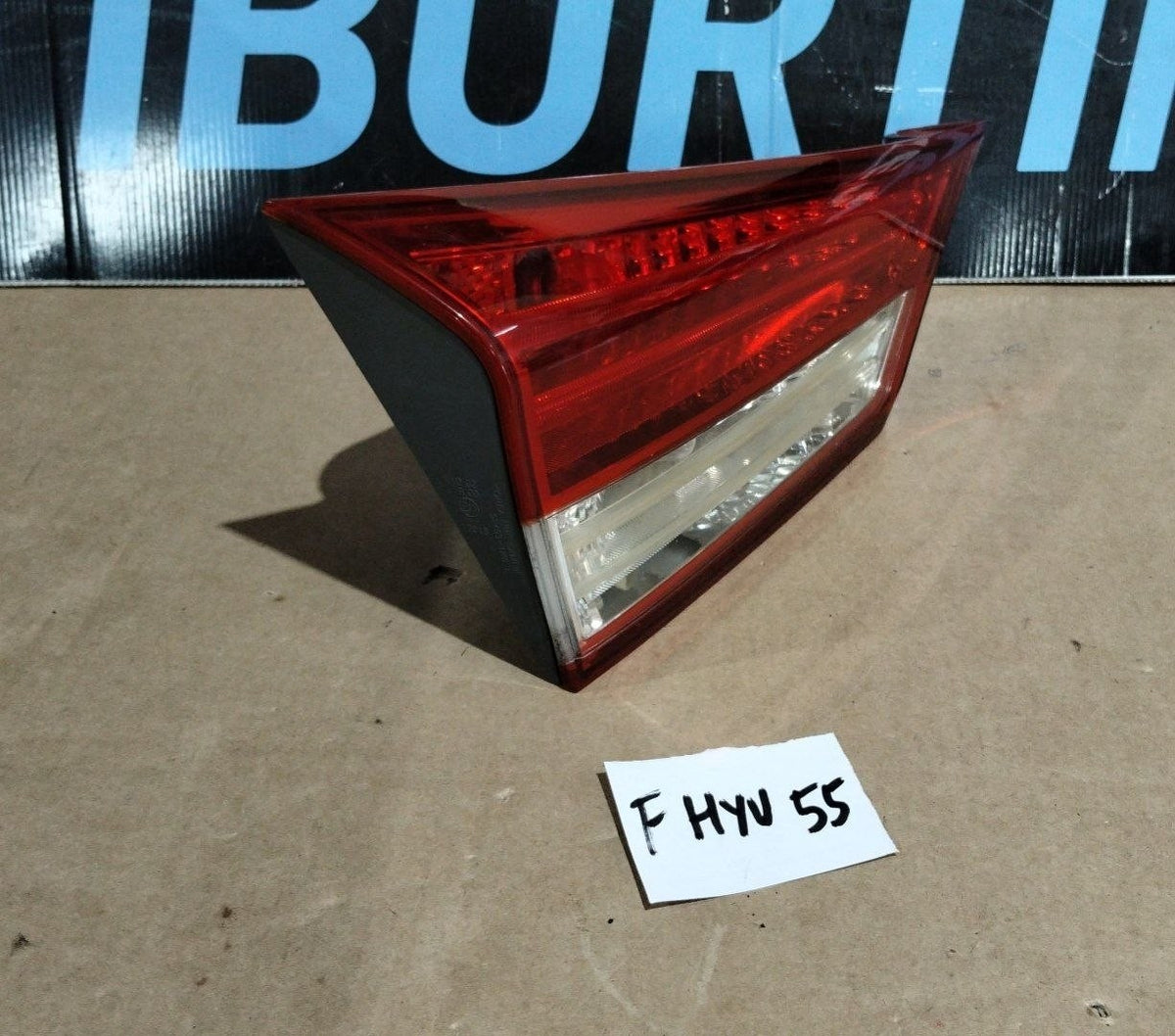 F hyu 55 fanale posteriore interno sinistro Hyundai ix20  2014 in poi 924031KO