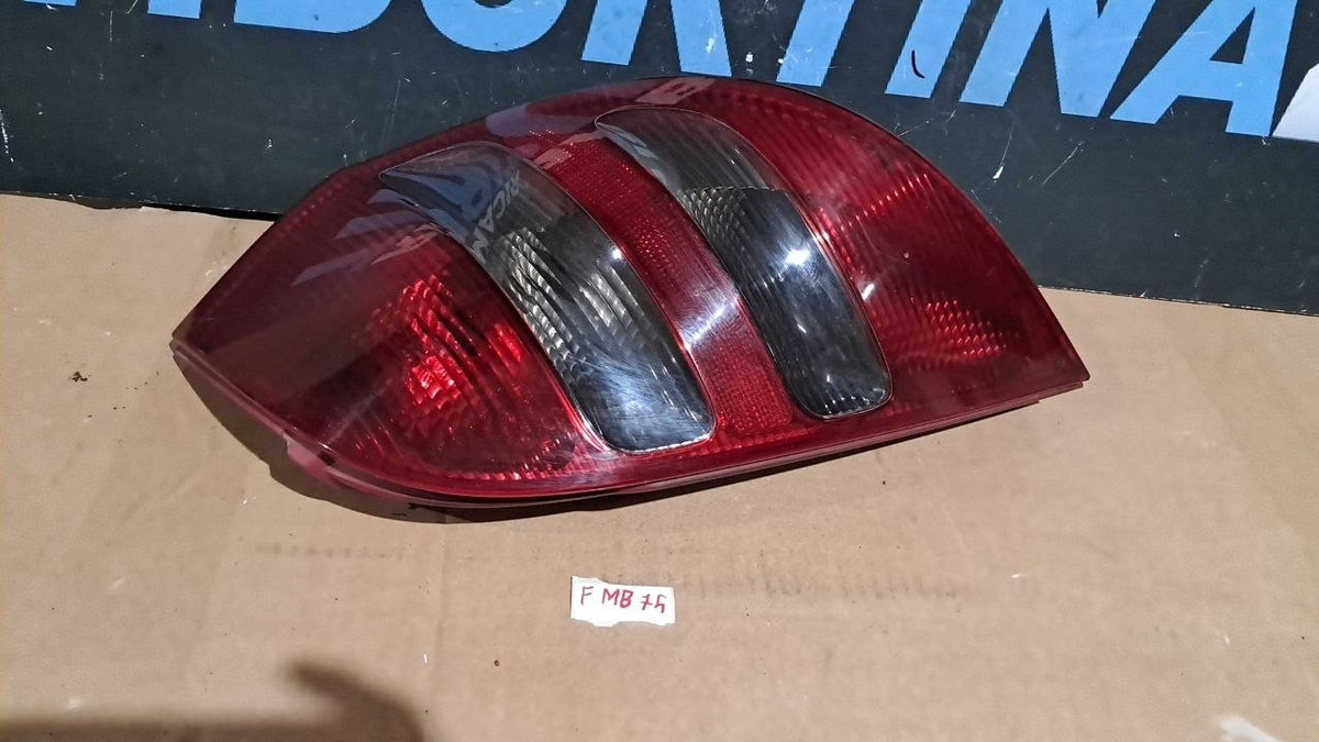 F mb 75 Fanale posteriore destro Mercedes benz classe A w169 dal 2004