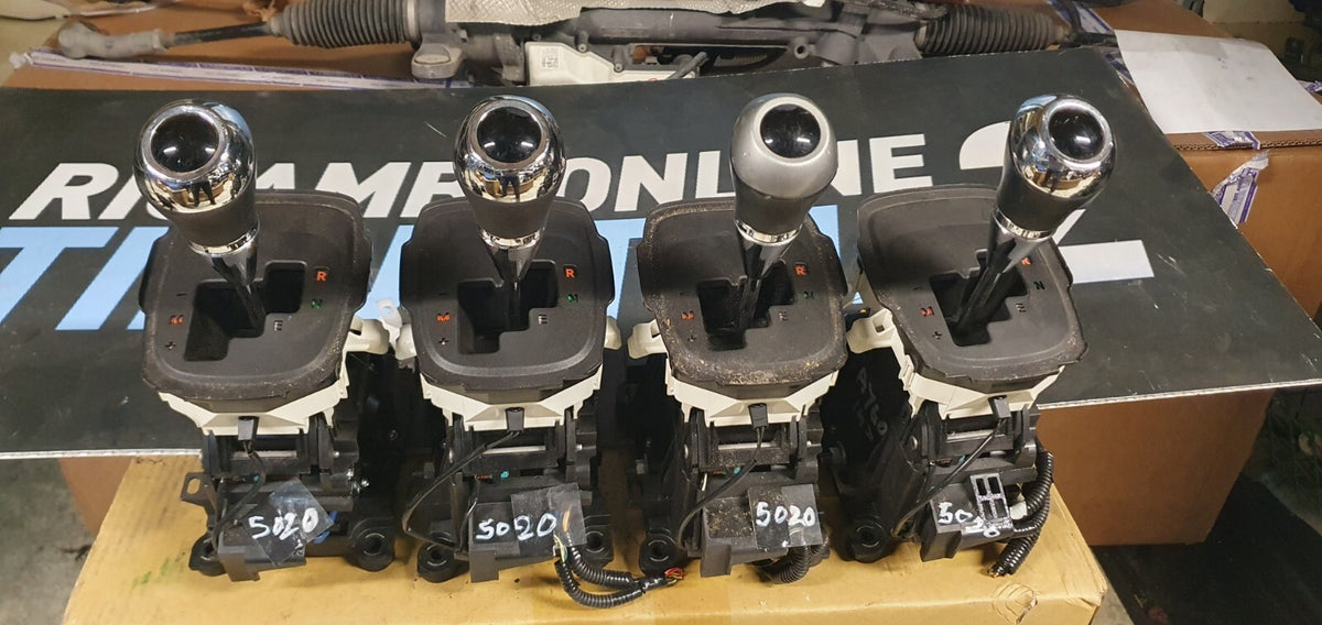 Leva cambio automatico Toyota Aygo Citroen C1 Peugeot 108 dal 2014