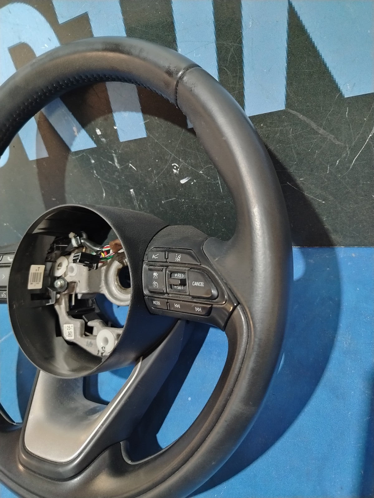 Vol 170 - Volante  Toyota Yaris Hybrid 2021 45100K0140